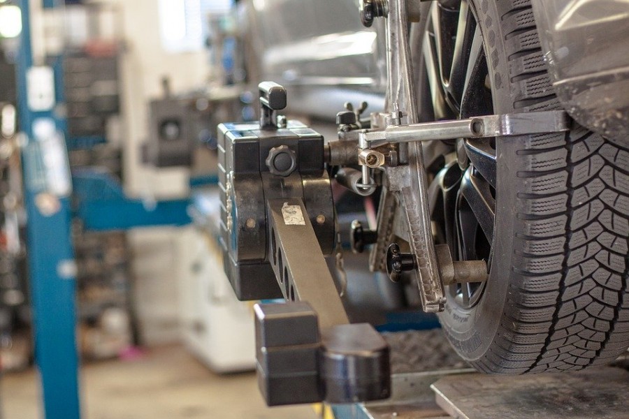 Automobile : les équipements indispensables dans un garage